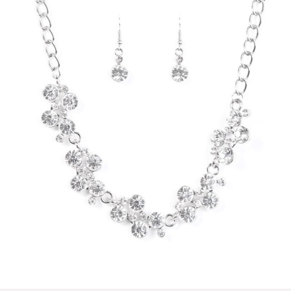 NEW Rhinestone Jewelry Set - Picture 4 of 4